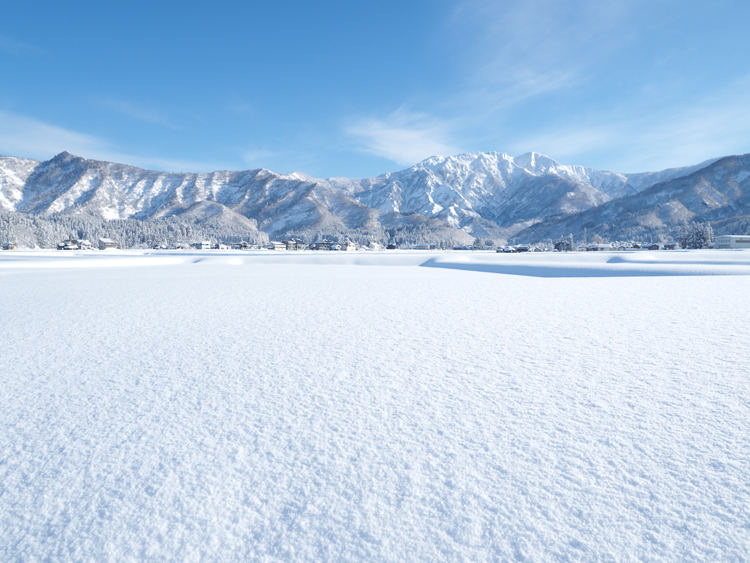 冬の八海山